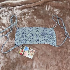 Omighty bandana style crop top